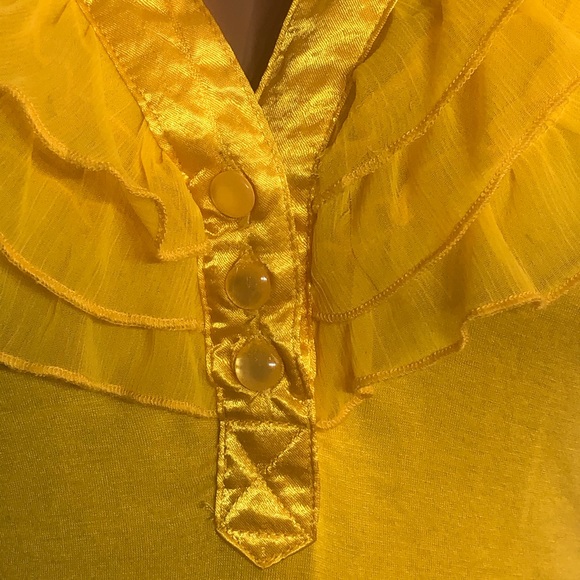 Canary yellow stretch dress tee,M - Picture 5 of 5